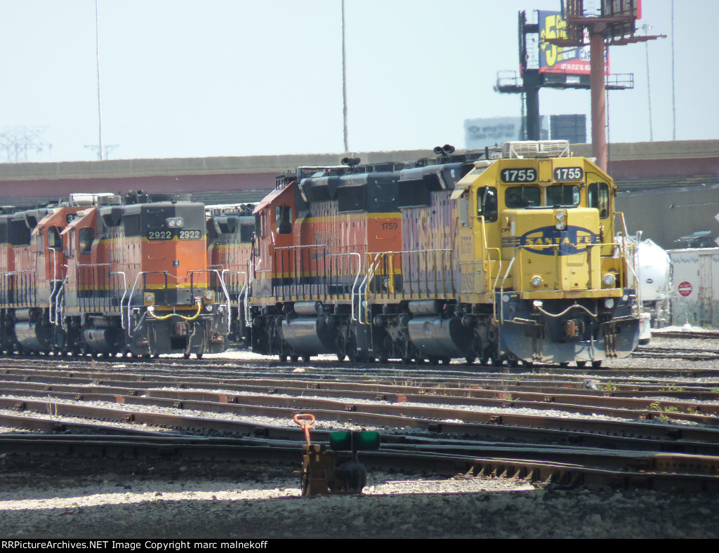 BNSF 1755